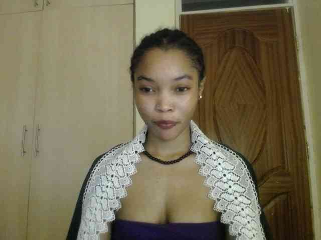 sumeyhia Live Webcam on BongaCams