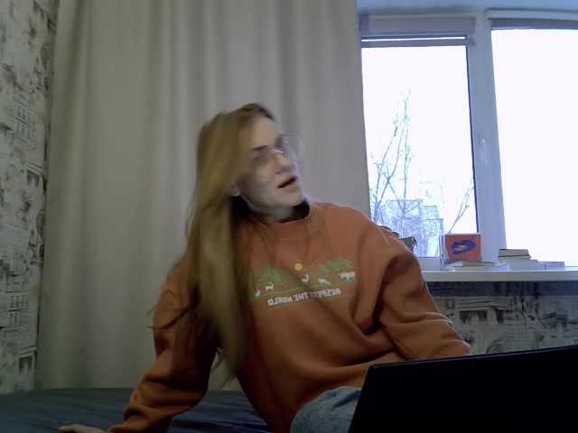 Marina-1625's BongaCams show and profile