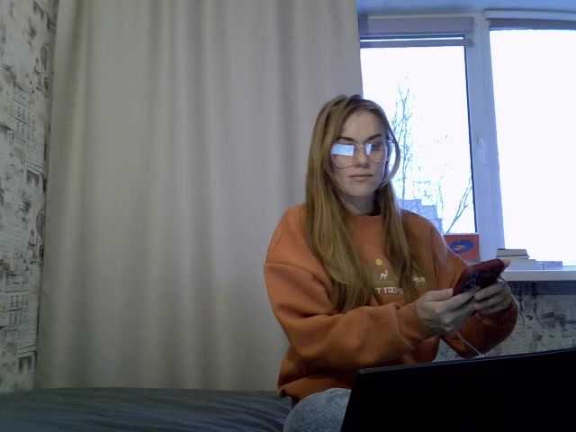 Marina-1625's BongaCams show and profile