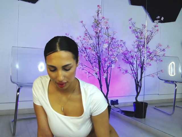 NattyMoonx's BongaCams show and profile