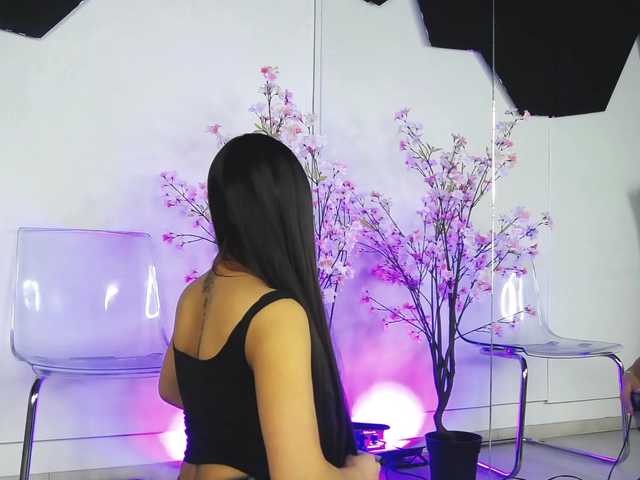 NattyMoonx's BongaCams show and profile