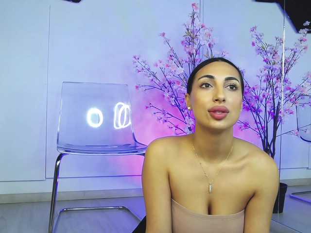 NattyMoonx's BongaCams show and profile