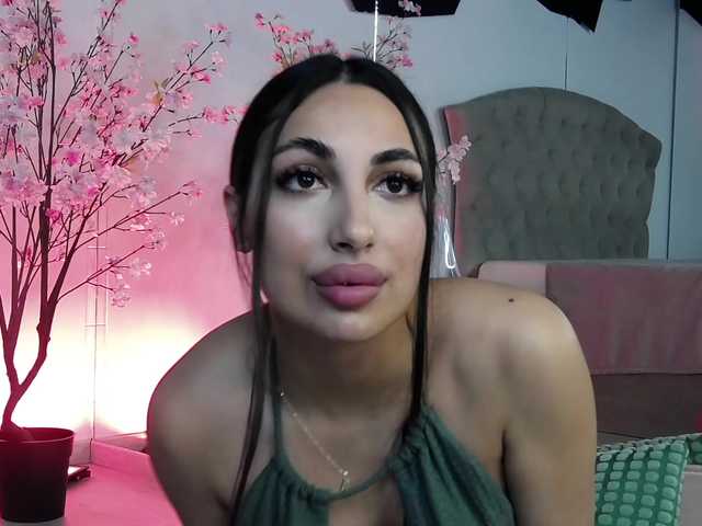 NattyMoonx's BongaCams show and profile