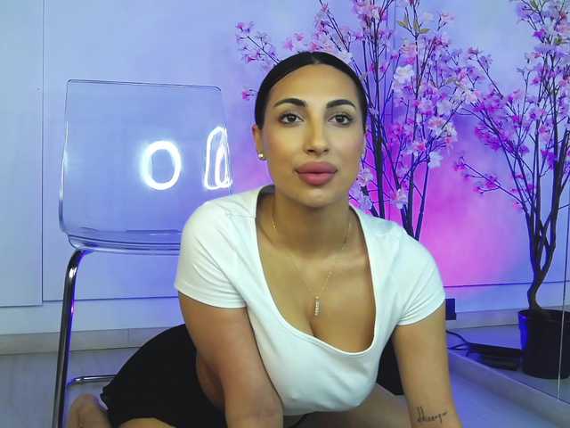 NattyMoonx's BongaCams show and profile