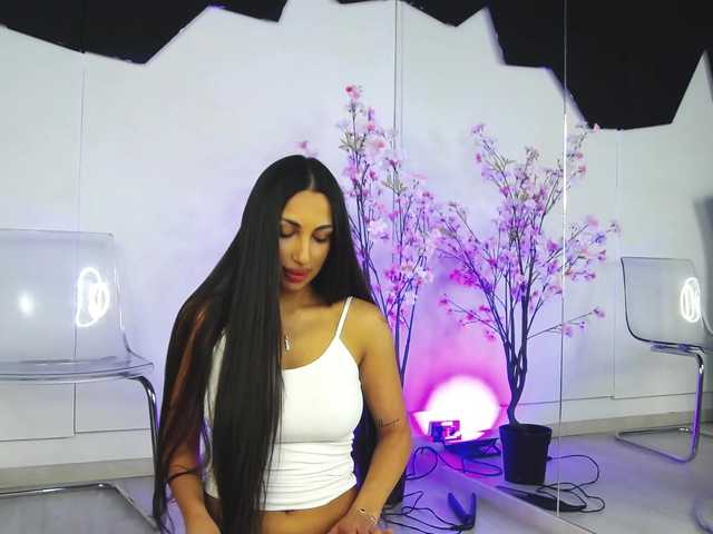 NattyMoonx's BongaCams show and profile