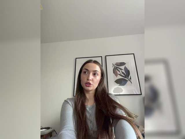 ChloeMeow's BongaCams show and profile