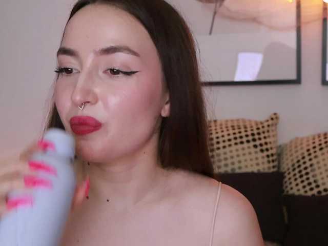 ChloeMeow – webcam model profile photo