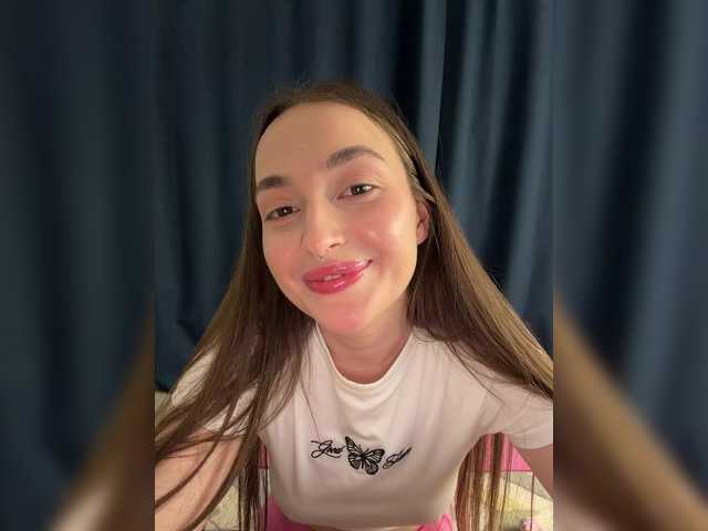 ChloeMeow's BongaCams profile