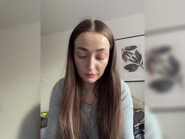 ChloeMeow's BongaCams show and profile