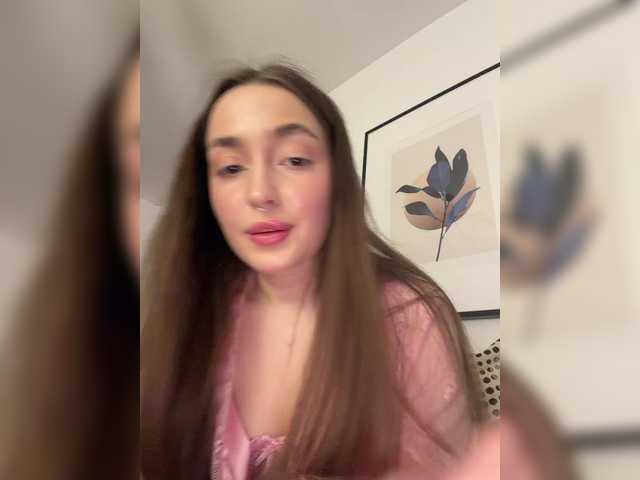 ChloeMeow's BongaCams show and profile