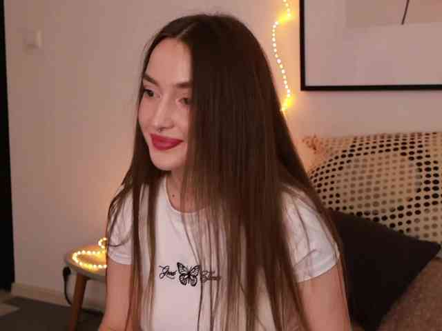 ChloeMeow webcam