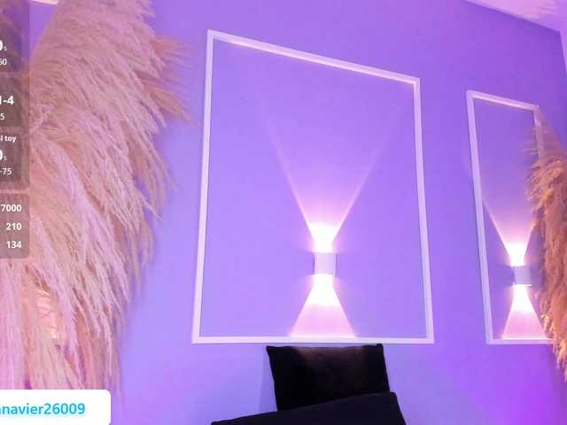 AlannaViera's BongaCams show and profile