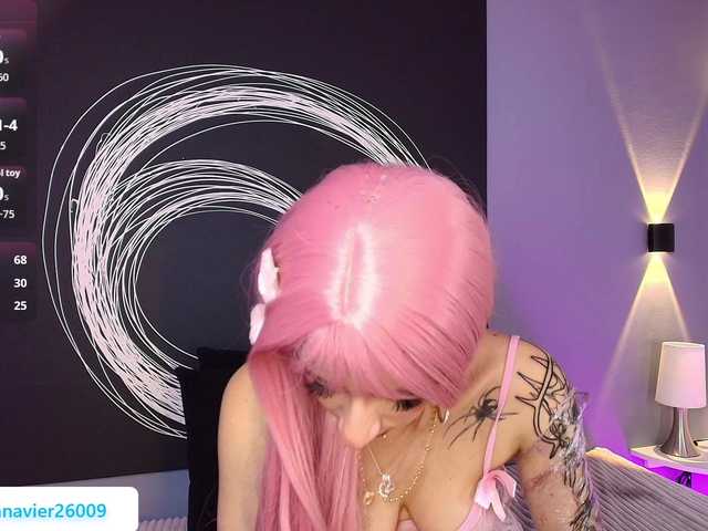 AlannaViera's BongaCams show and profile