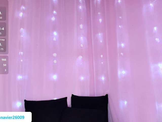 AlannaViera's BongaCams show and profile