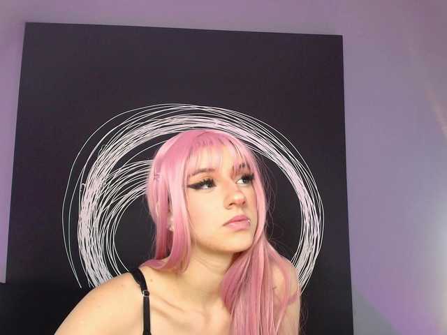 AlannaViera's BongaCams show and profile