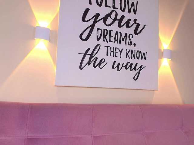 AlannaViera's BongaCams show and profile