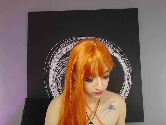 AlannaViera's BongaCams show and profile