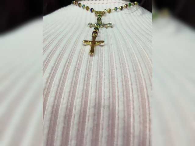 AlannaViera – webcam model profile photo