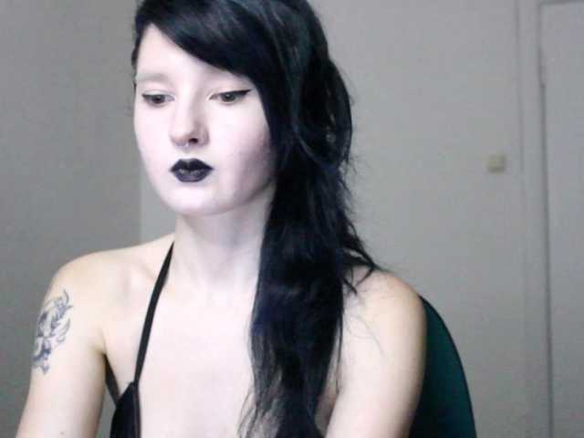  angelmidnight chat room