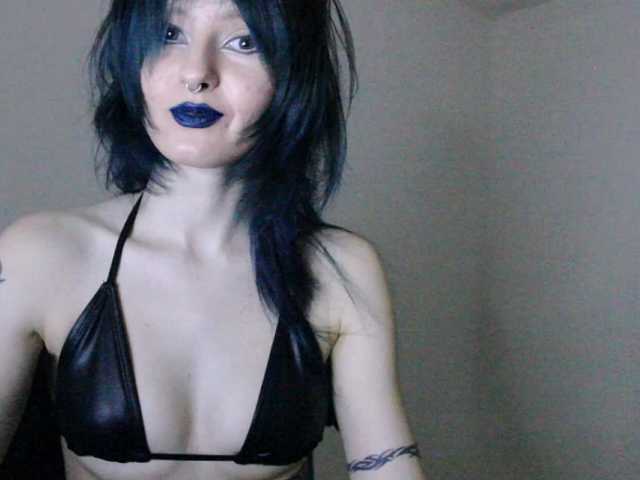 angelmidnight's BongaCams show and profile