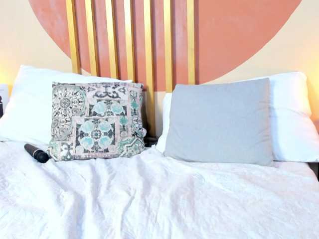 JakeAndNicole's BongaCams show and profile