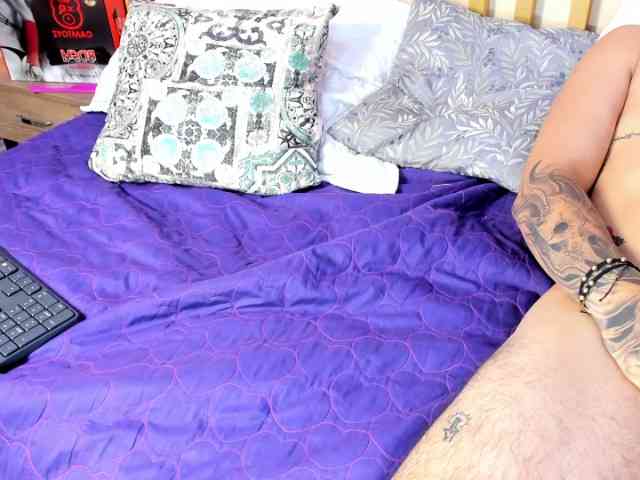 JakeAndNicole webcam