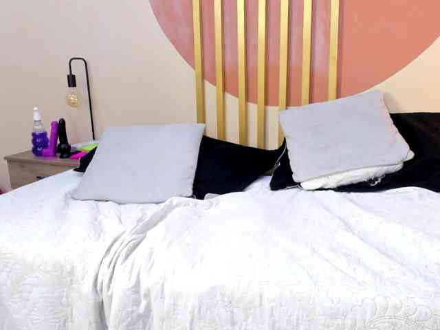 JakeAndNicole webcam