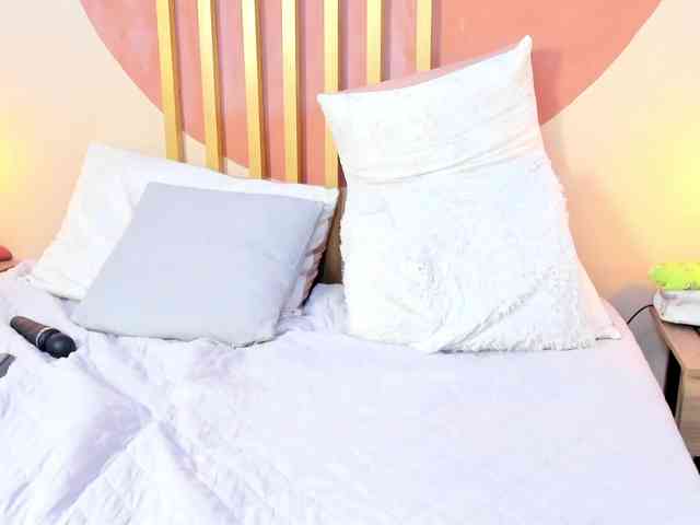 JakeAndNicole webcam