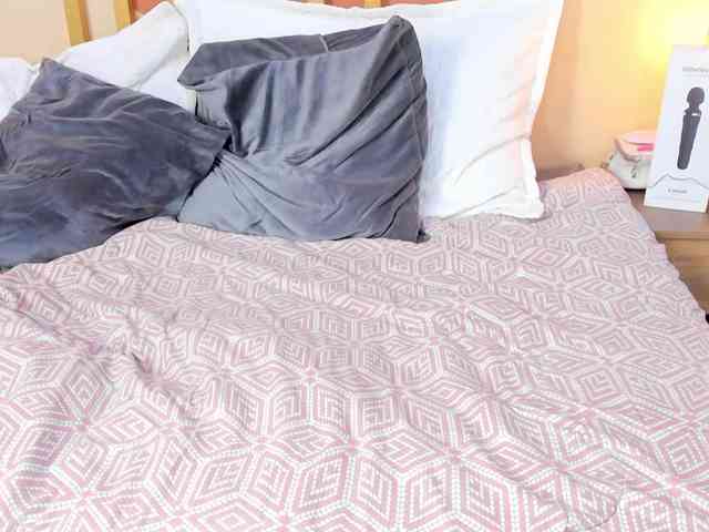 JakeAndNicole webcam