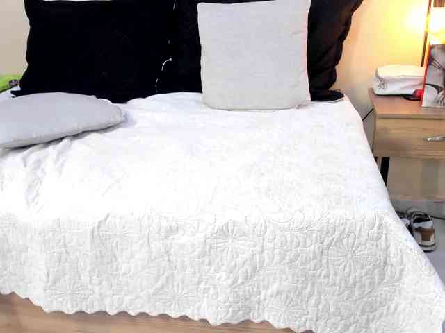 JakeAndNicole webcam