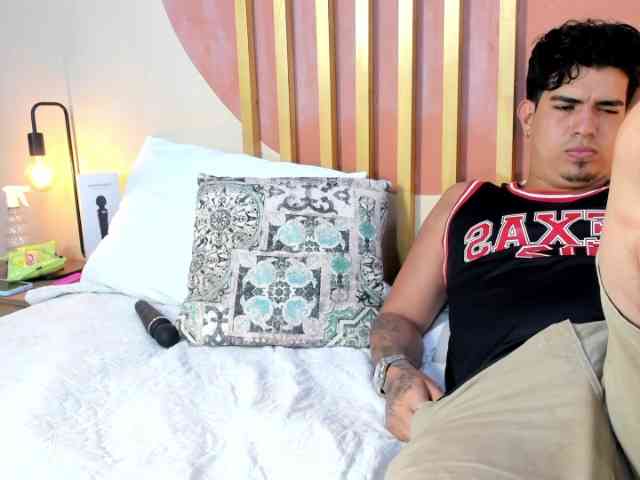 JakeAndNicole webcam