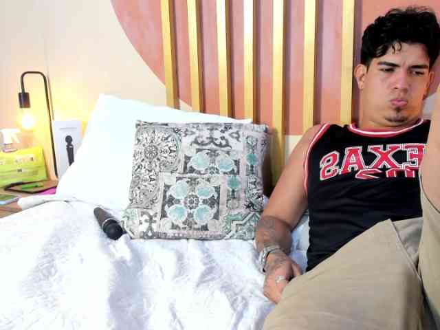 JakeAndNicole webcam