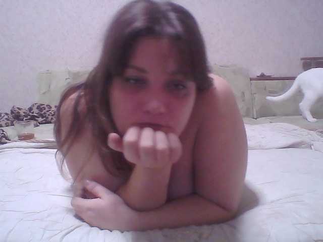 Yxoooeiy – webcam model profile photo