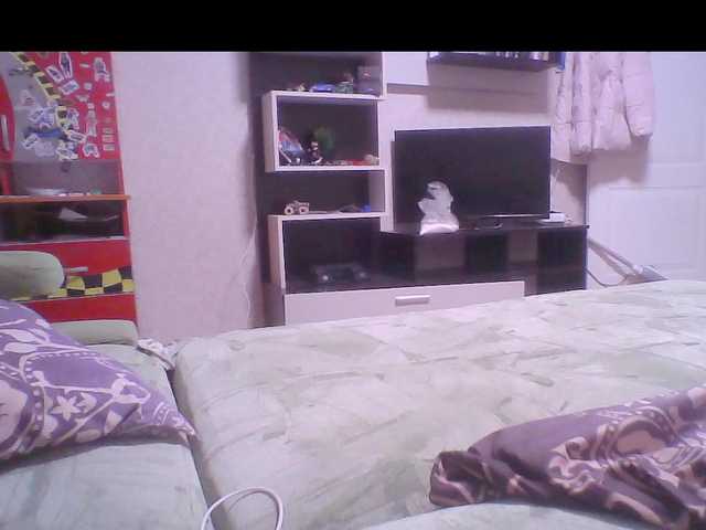 Yxoooeiy from BongaCams is Freechat