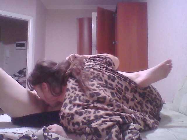 Yxoooeiy – webcam model profile photo