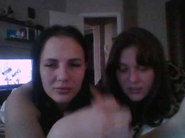 Yxoooeiy Live Webcam on BongaCams