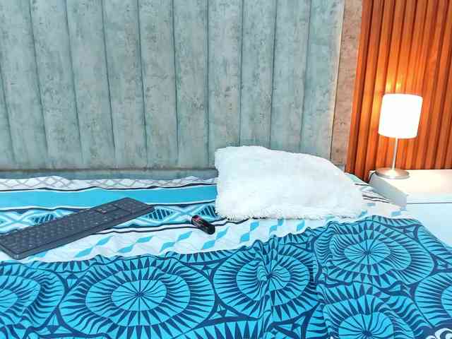 Katrina-London Katrina-London