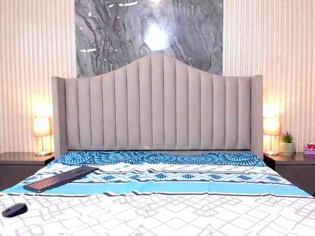 Katrina-London webcam