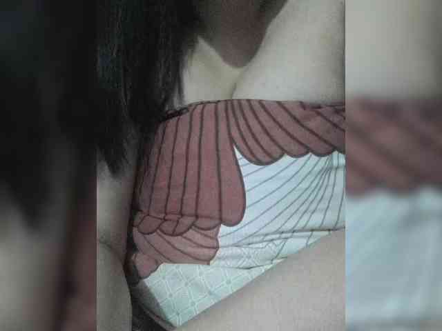 KaurHarnoor bongacams