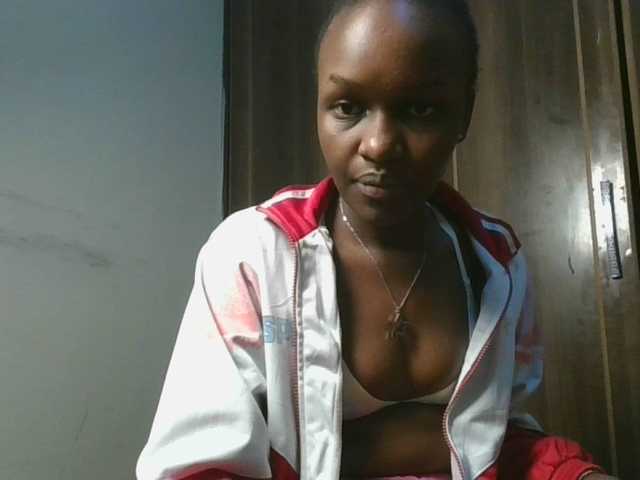 Sexymayaa webcam bongacams model stream image