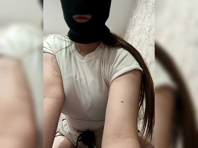 Viksi2005-1 – webcam model profile photo