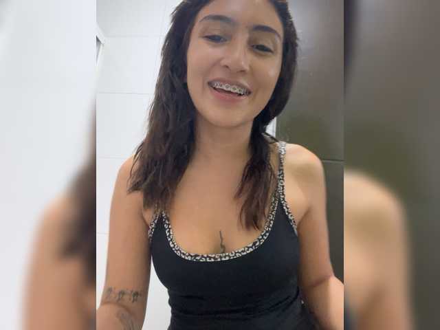 KayLov's BongaCams show and profile