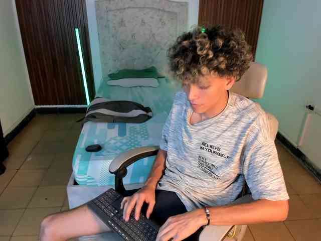 hot-bunny- hot-bunny-