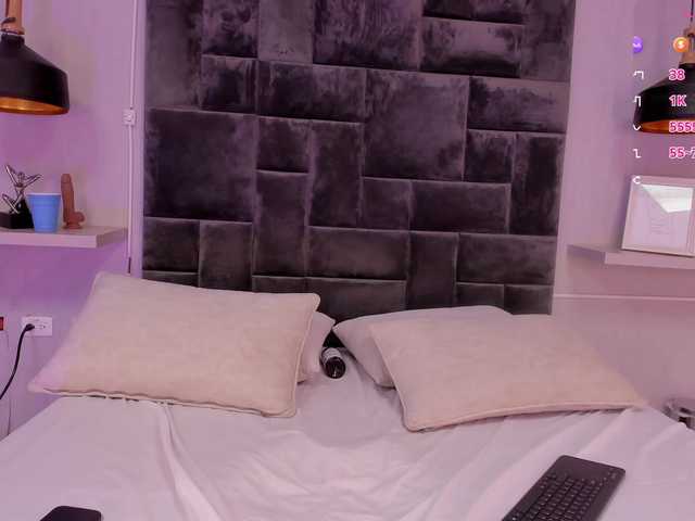 dakota-ssky from BongaCams is Freechat