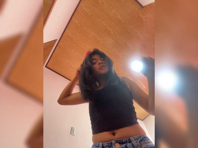 dakota-ssky's BongaCams show and profile