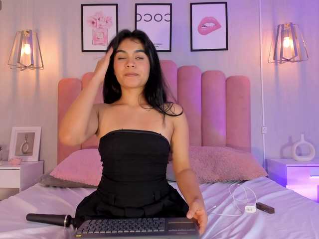 dakota-ssky's BongaCams show and profile