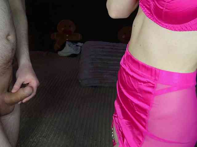 VikkiAndGeorge webcam