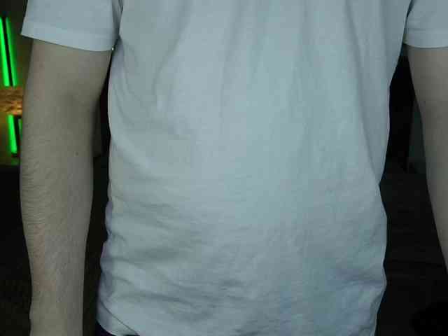 VikkiAndGeorge webcam