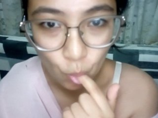 NellaSadik Porn Show