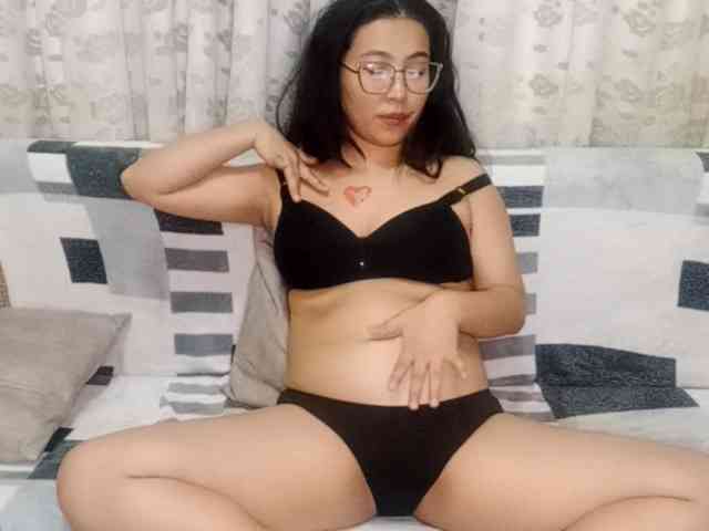 NellaSadik NellaSadik